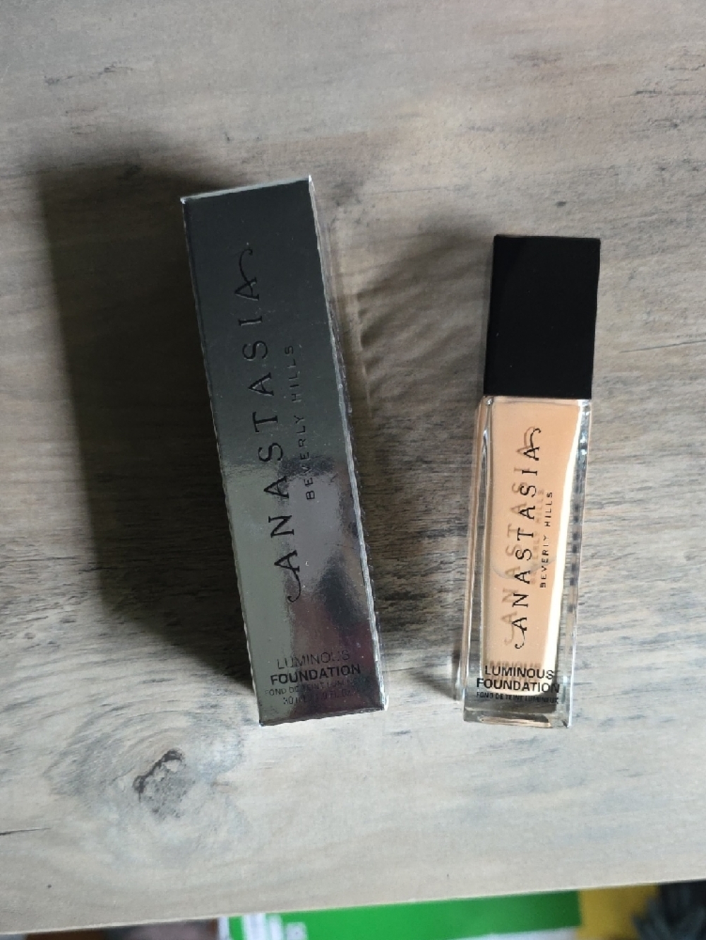 🆕 Anastasia Beverly Hills Luminous Foundation Shade 260N New Full Size 1 oz - Picture 2 of 3